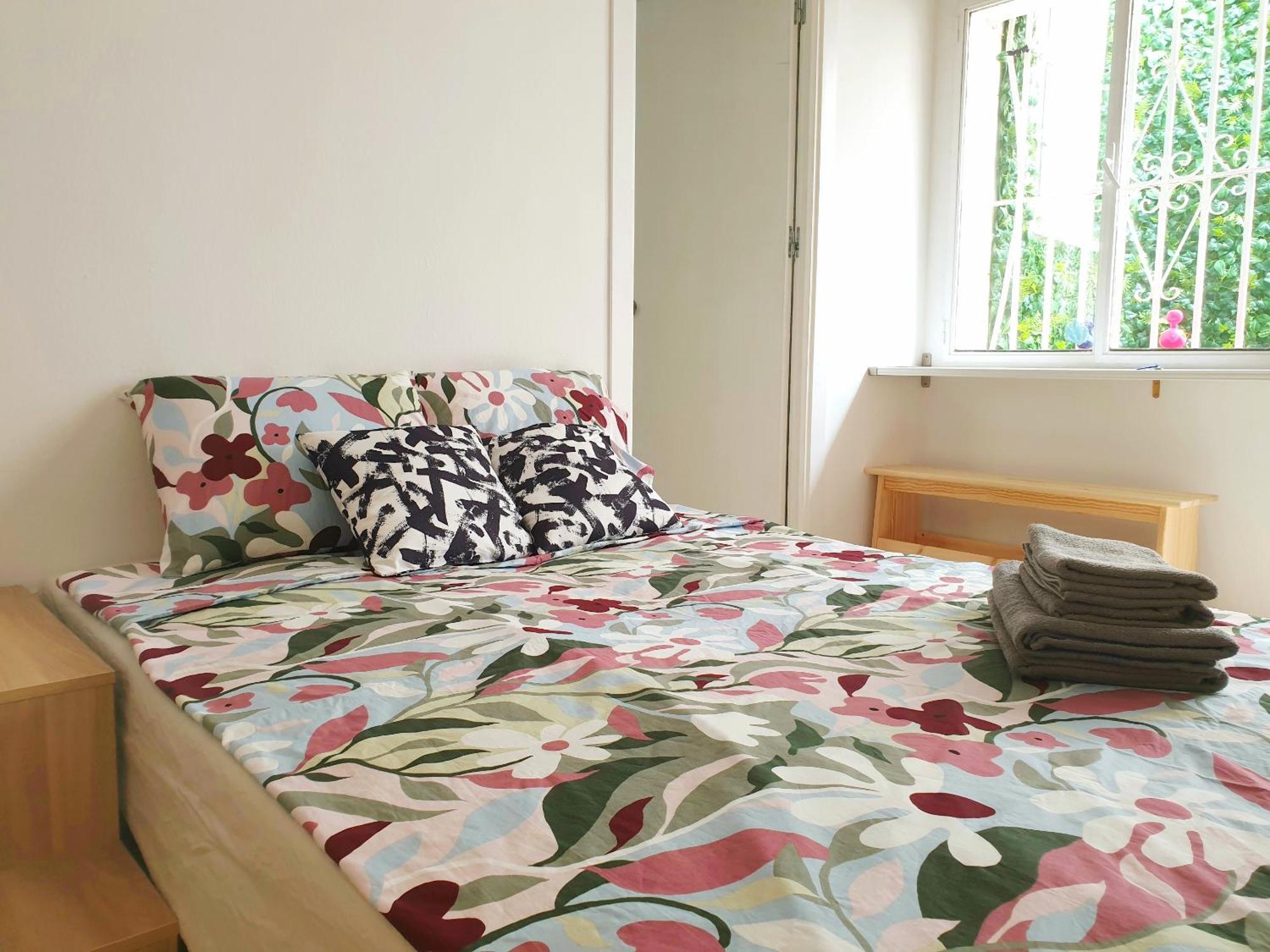 Sunny Malaga Centre Flats, 2 Options, With Balcony Or Terrace Málaga Exterior foto