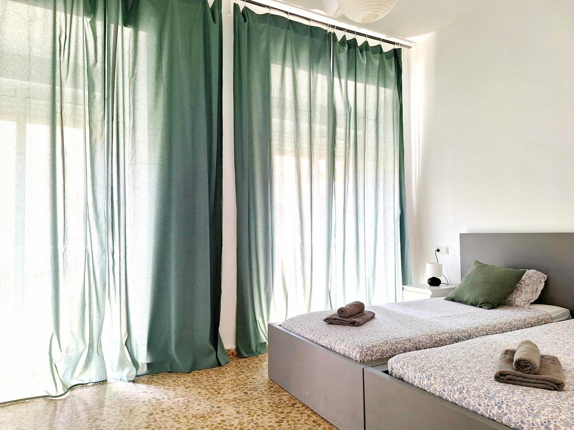 Sunny Malaga Centre Flats, 2 Options, With Balcony Or Terrace Málaga Exterior foto
