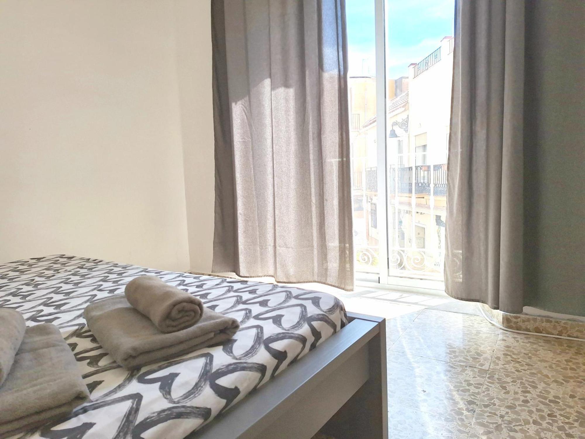 Sunny Malaga Centre Flats, 2 Options, With Balcony Or Terrace Málaga Exterior foto